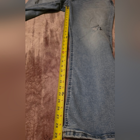 M Jeans by Maurices Distressed Flare Jeans Size 16 Curvy High Rise - Picture 5 of 15